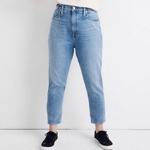 High Waisted Jeans